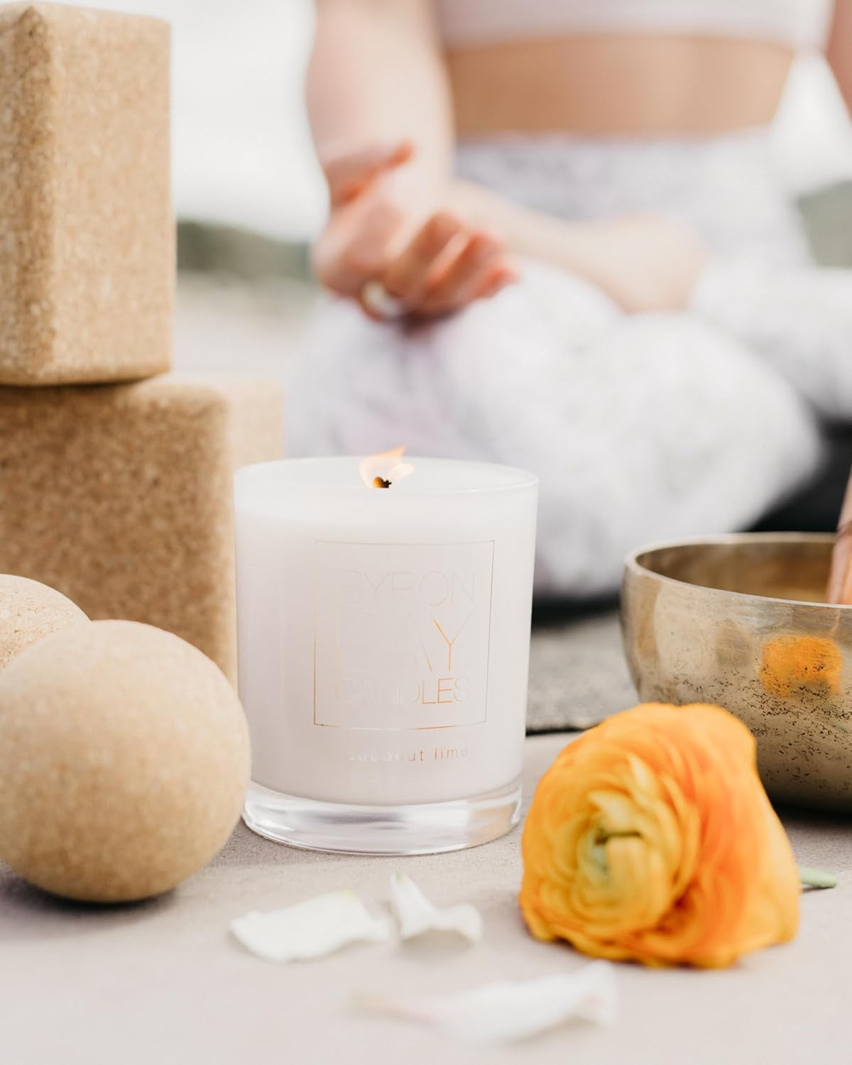 Uplift Large 50 Hour Soy Scented Candle Gift Set - Lemongrass, Clary Sage, Bergamot Peppermint 100% Essential Oils. Hand Poured Eco-Friendly Natural Aromatherapy Relaxation Candle